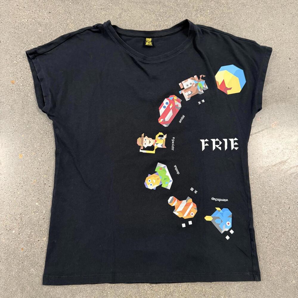 NWOT Utgp Disney x Pixar x Uniqlo Global Design Competition T-Shirt - M